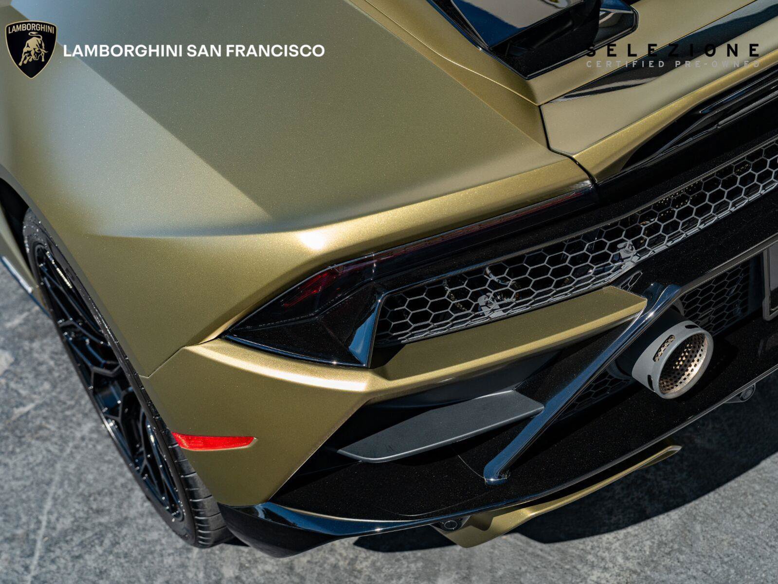 Used 2023 Lamborghini Huracan EVO RWD image 27