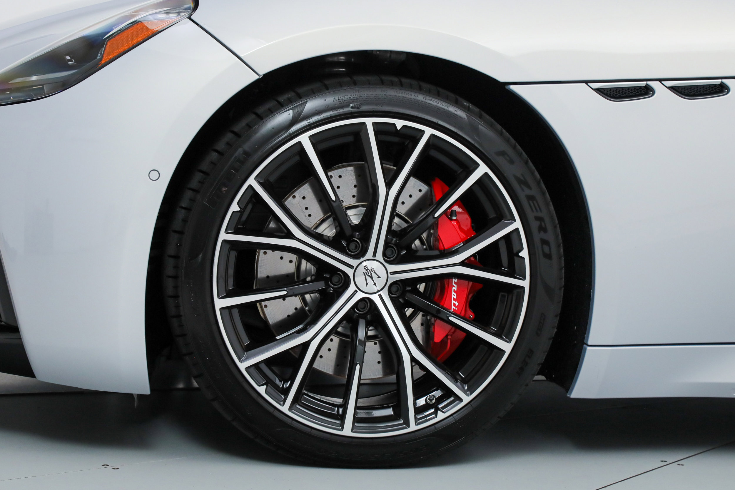 New 2026 Maserati GranCabrio Modena AWD/4WD image 25