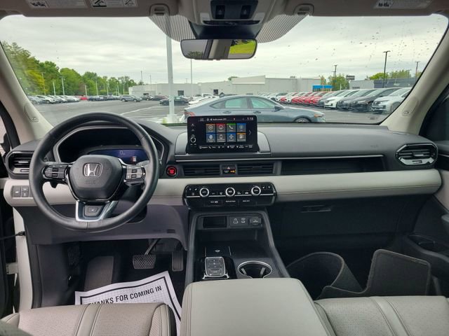Used 2023 Honda Pilot Elite image 22