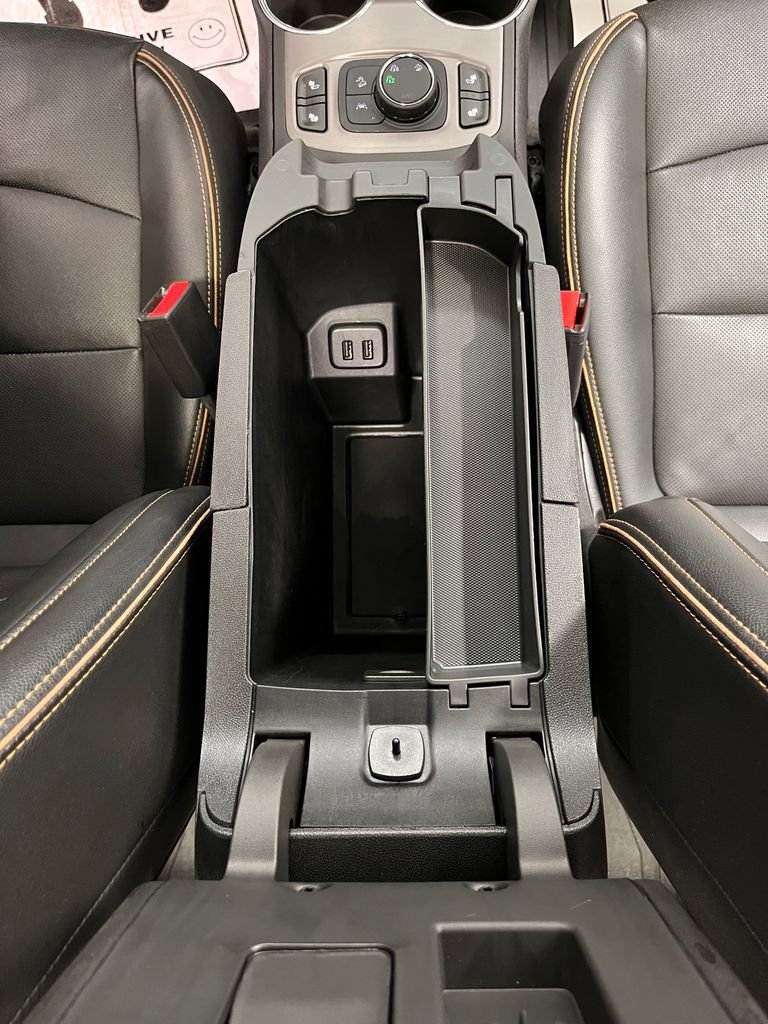 Used 2022 GMC Terrain AT4 AWD/4WD image 31
