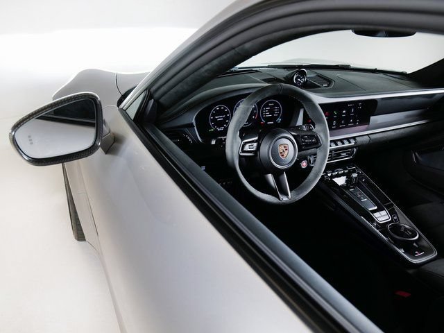 Certified 2025 Porsche 911 Carrera 4 GTS AWD/4WD image 24