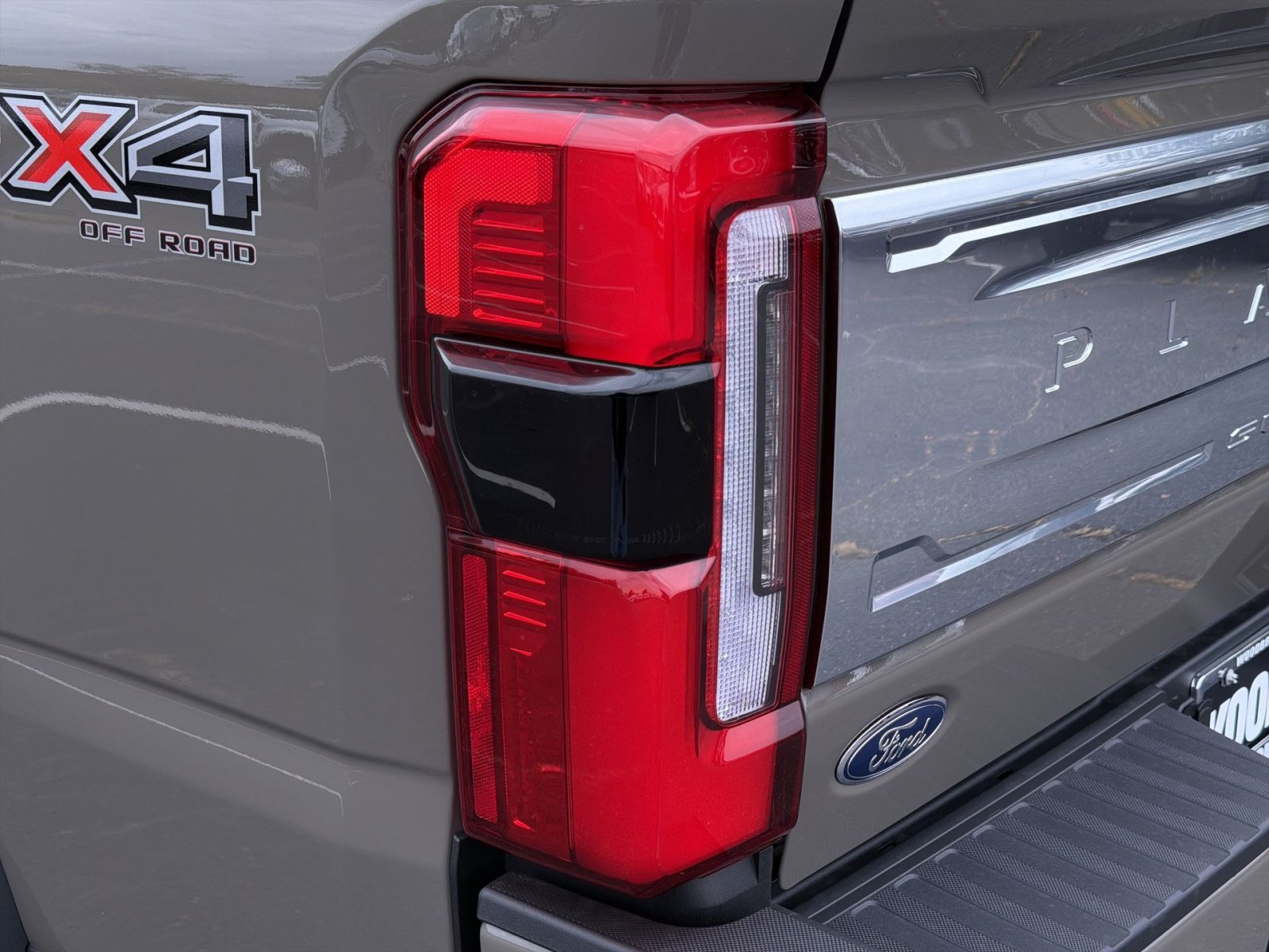 New 2026 Ford F350 Platinum w/ Platinum Plus Package AWD/4WD image 17