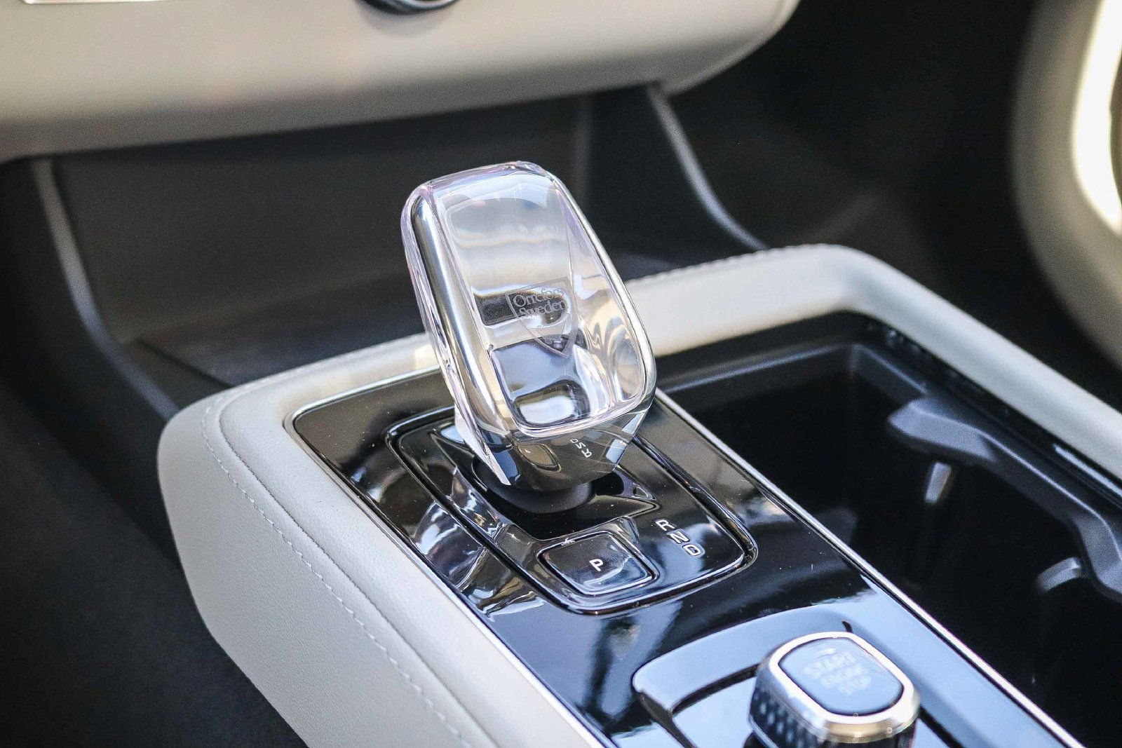 New 2027 Volvo XC90 B6 Ultra AWD/4WD image 22