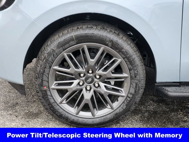 New 2026 Ford Expedition Max Platinum w/ Stealth Appearance Package image 10