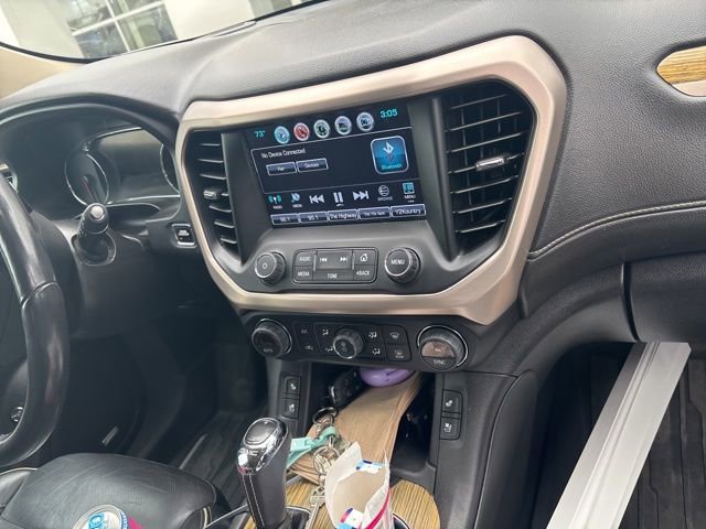 Used 2018 GMC Acadia Denali w/ Technology Package AWD/4WD image 9
