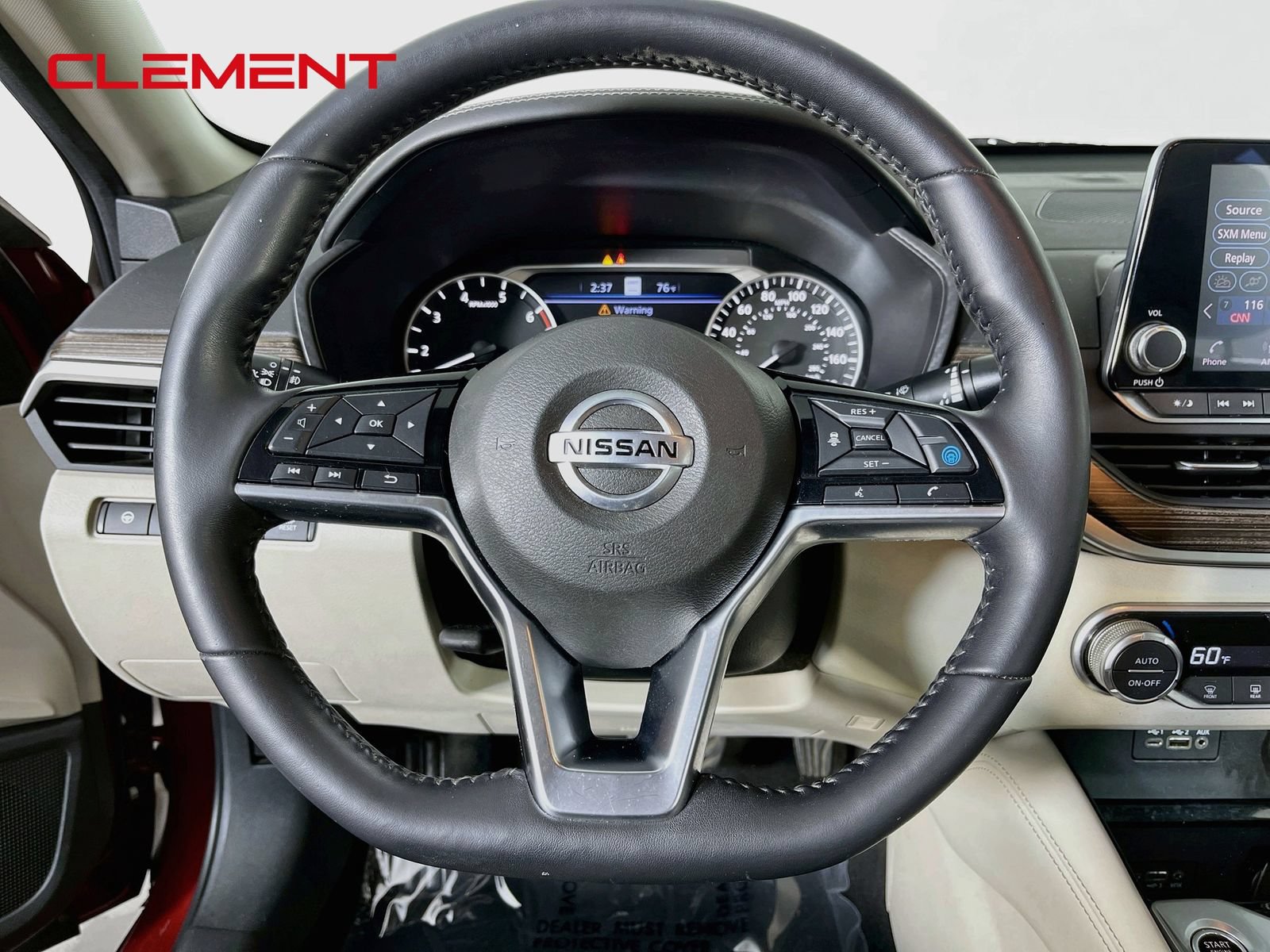 Used 2020 Nissan Altima 2.0 Platinum FWD image 13