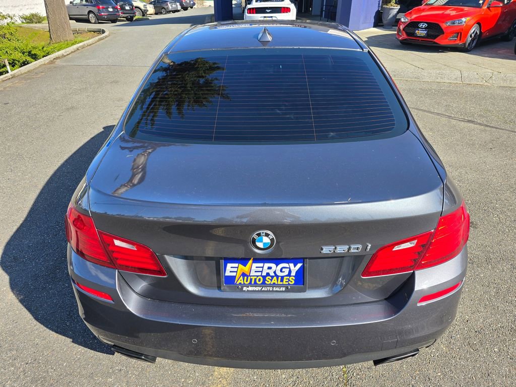 Used 2015 BMW 550i Sedan image 13