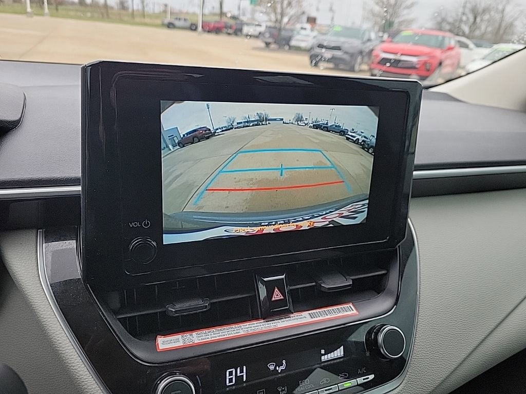 Used 2025 Toyota Corolla LE image 20