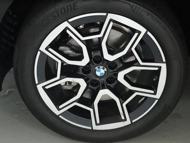 Used 2026 BMW X2 xDrive28i AWD/4WD image 42