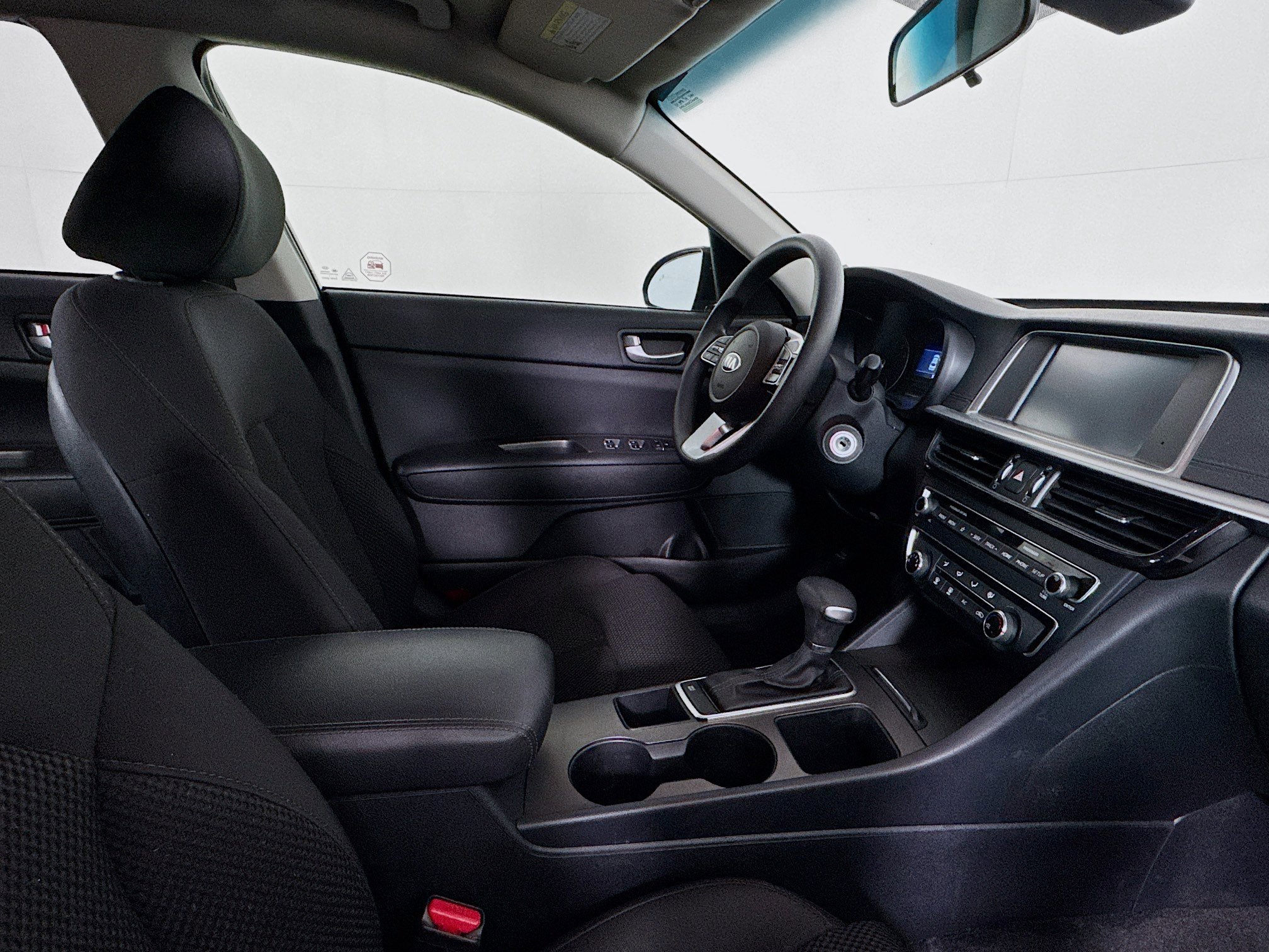 Used 2020 Kia Optima LX FWD image 27