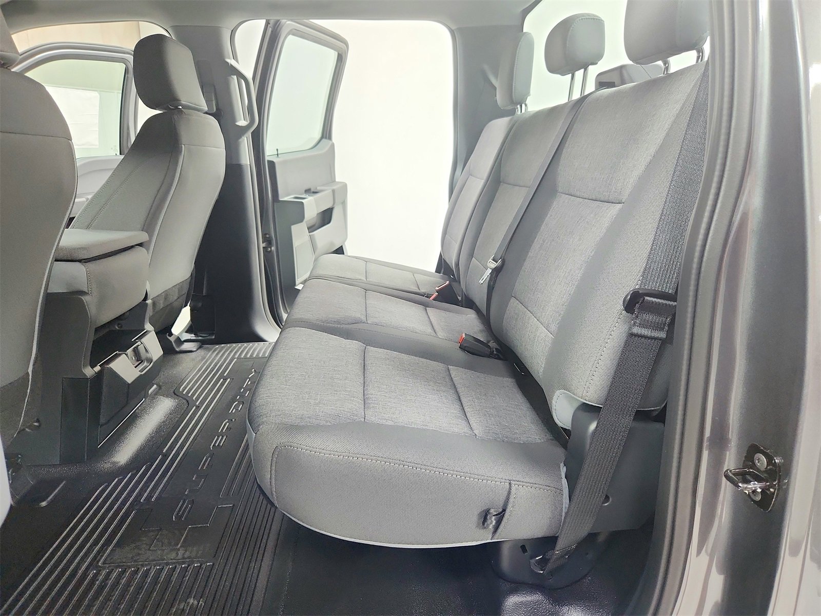 New 2025 Ford F250 XL w/ XL Chrome Package image 33