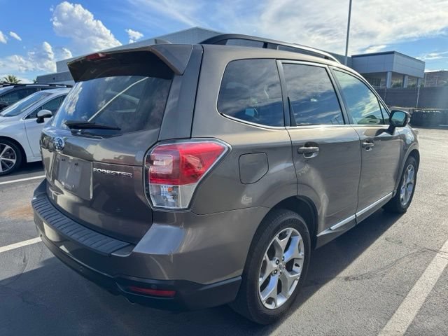 Used 2018 Subaru Forester 2.5i Touring AWD/4WD image 3