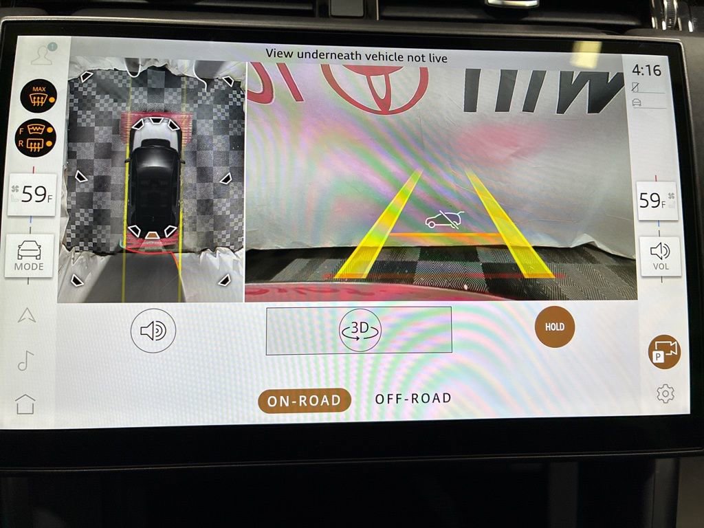 Used 2025 Land Rover Discovery Sport S image 32