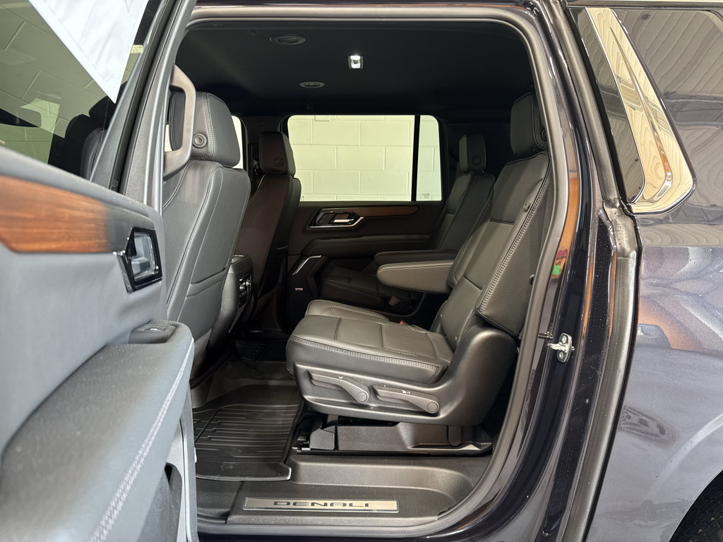 New 2026 GMC Yukon XL Denali w/ LPO, Floor Liner Package AWD/4WD image 13