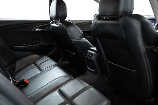 Used 2015 Chevrolet SS image 21