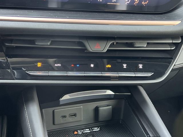 New 2025 Buick Envision Sport Touring image 25