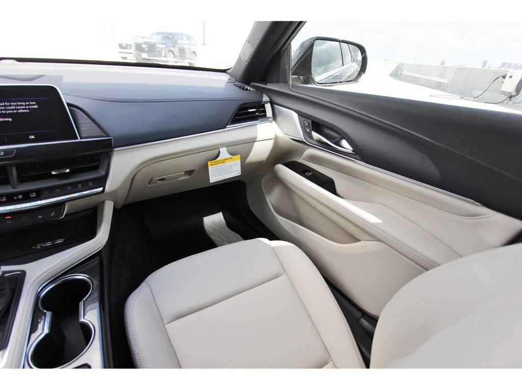 New 2026 Cadillac CT4 Luxury image 10