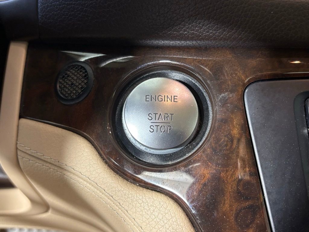 Used 2018 Mercedes-Benz SL 450 w/ Premium I Package image 25