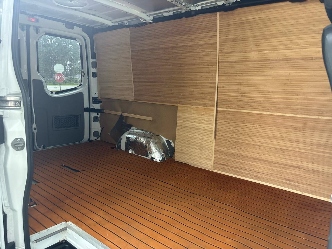 Used 2013 Mercedes-Benz Sprinter 2500 image 22