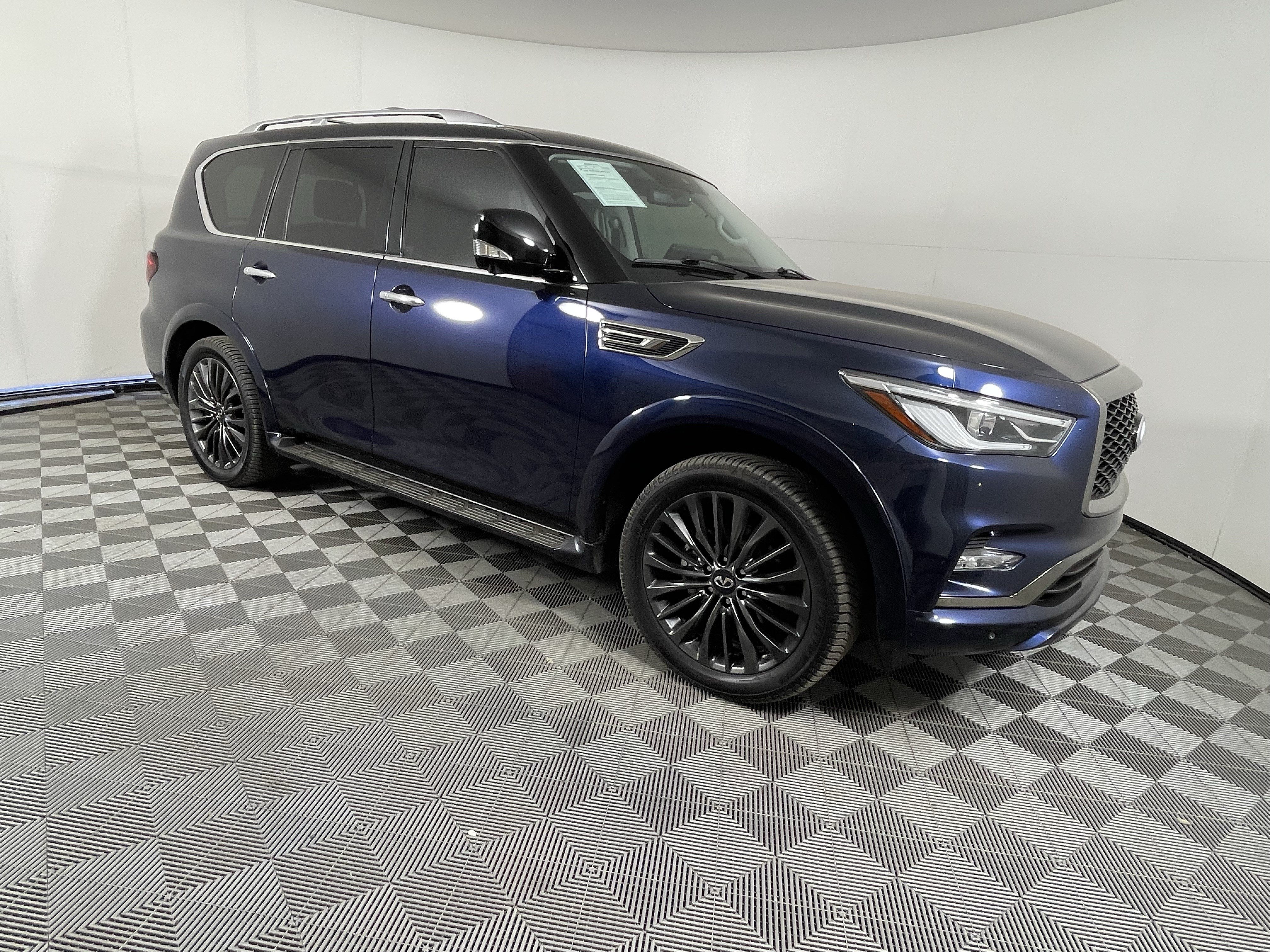 Used 2022 INFINITI QX80 Premium Select w/ Cargo Package AWD/4WD image 7