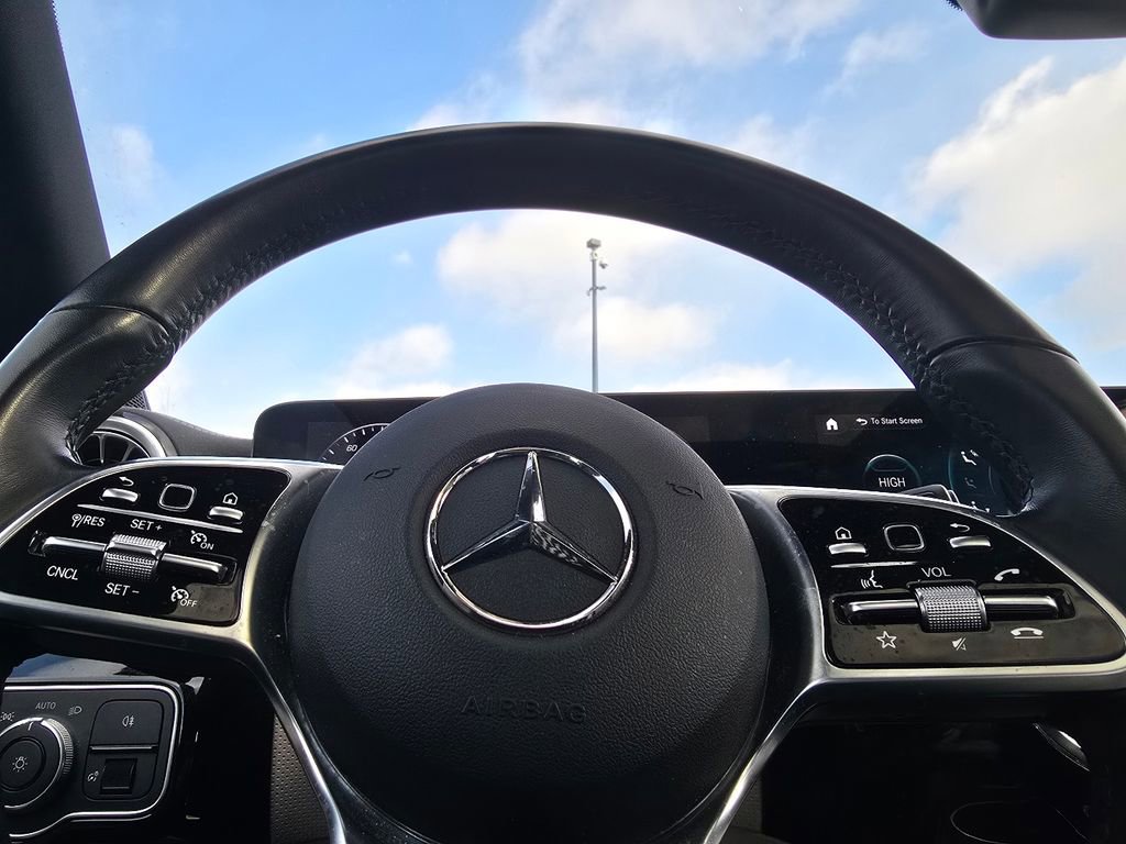 Used 2023 Mercedes-Benz CLA 250 CLA 250 image 28