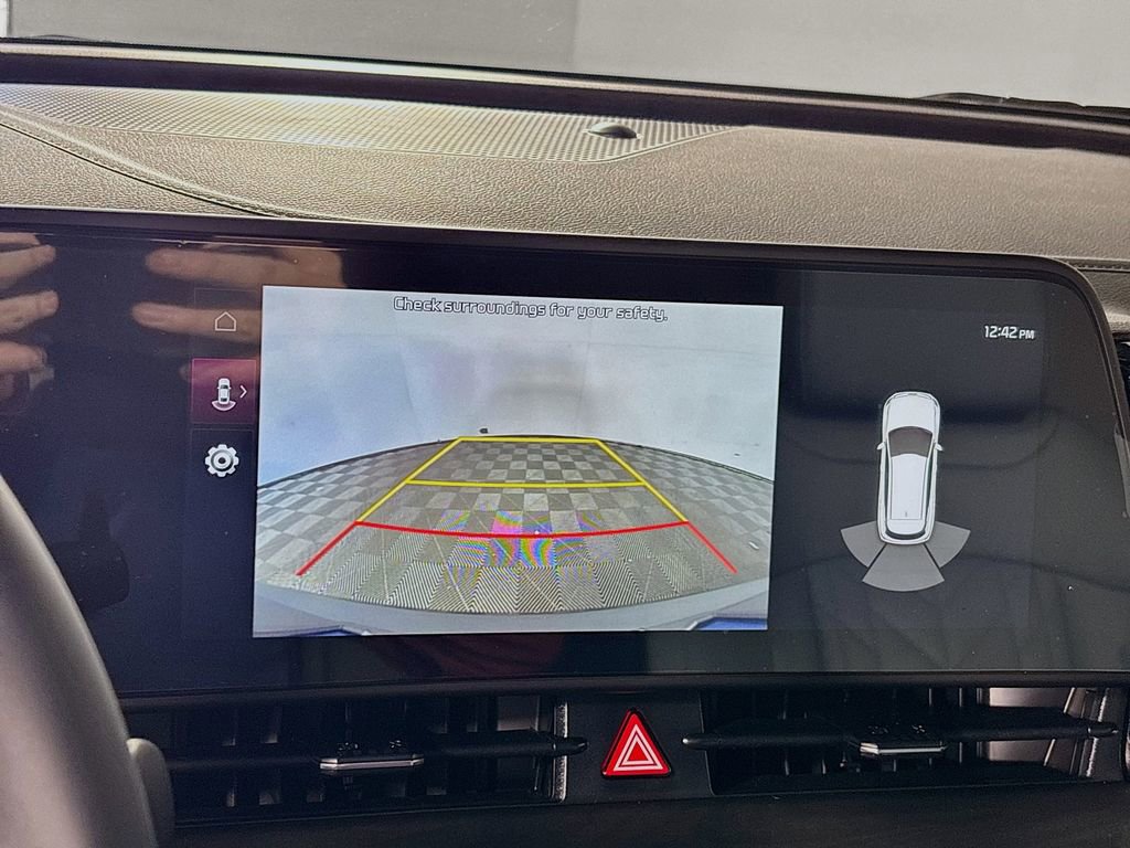 Used 2025 Kia Sportage X-Line w/ Premium Package image 16