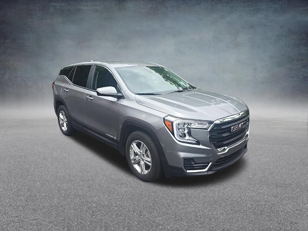 Used 2023 GMC Terrain SLE FWD image 2