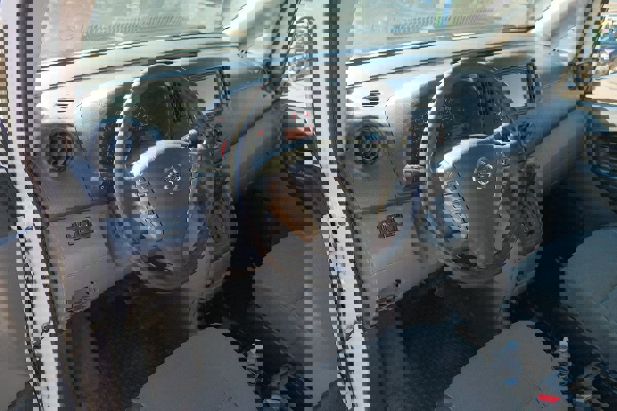 Used 2021 Nissan NV200 SV w/ Back Door Glass Package image 14