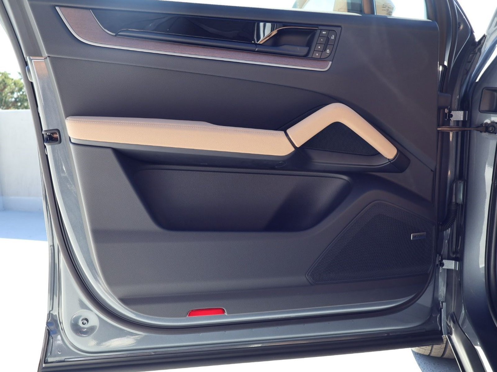 New 2026 Porsche Cayenne AWD/4WD image 13