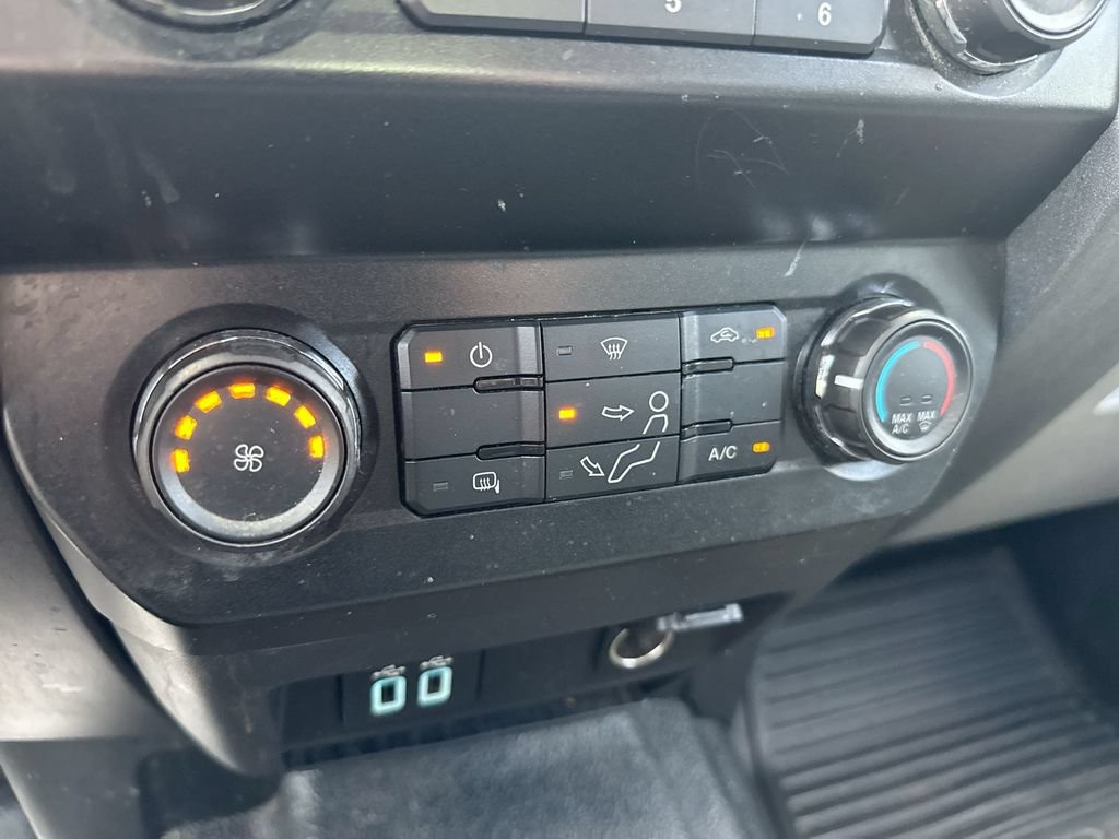 Used 2019 Ford F350 XL w/ STX Appearance Package AWD/4WD image 16