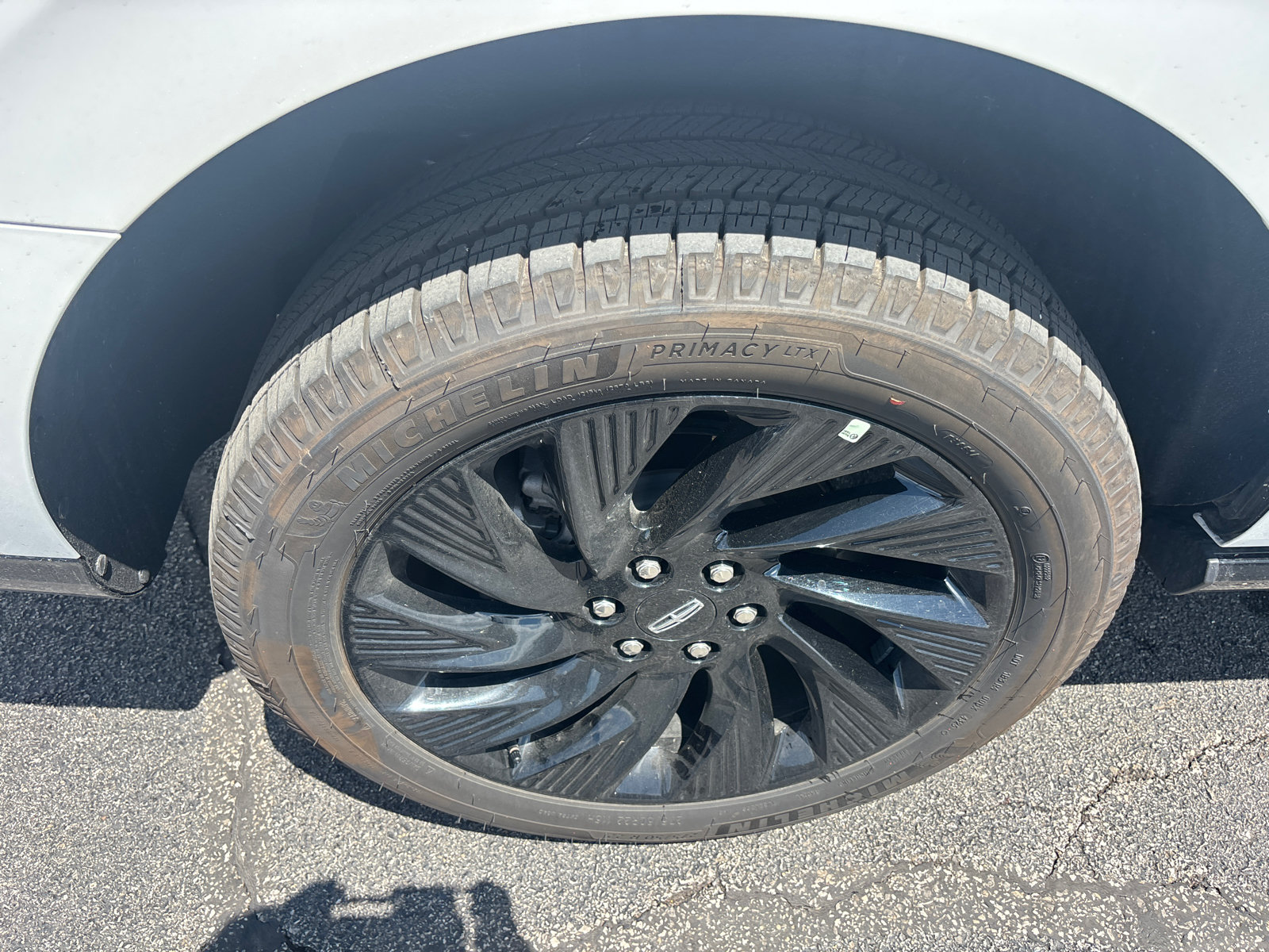New 2026 Lincoln Navigator L Reserve w/ Jet Appearance Package AWD/4WD image 10