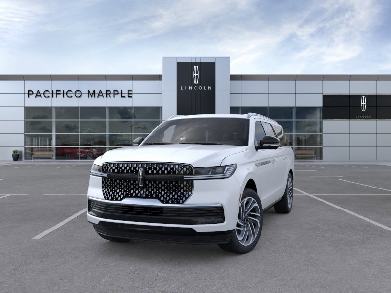 New 2026 Lincoln Navigator L Reserve AWD/4WD image 2
