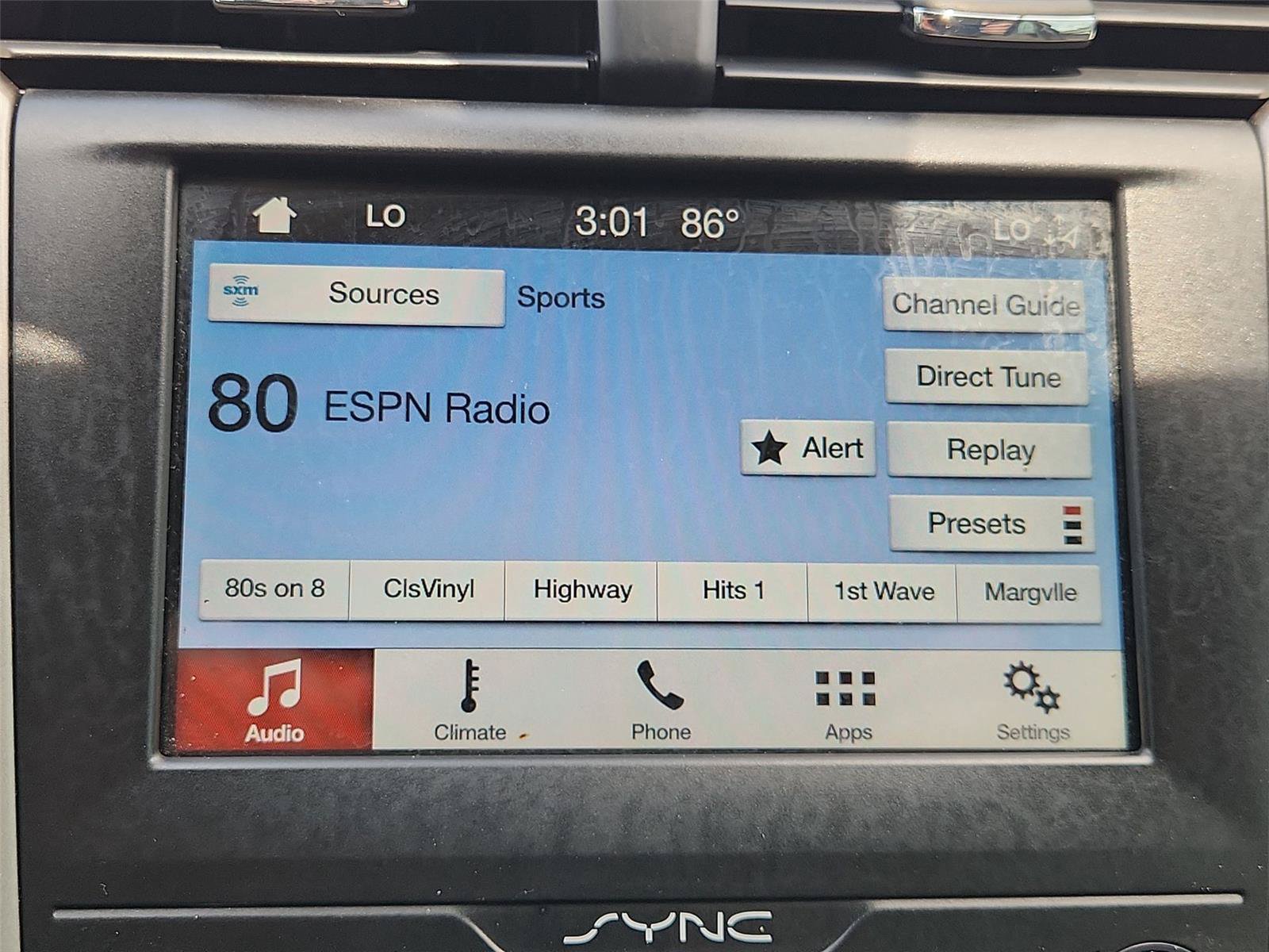 Used 2019 Ford Fusion SEL FWD image 13