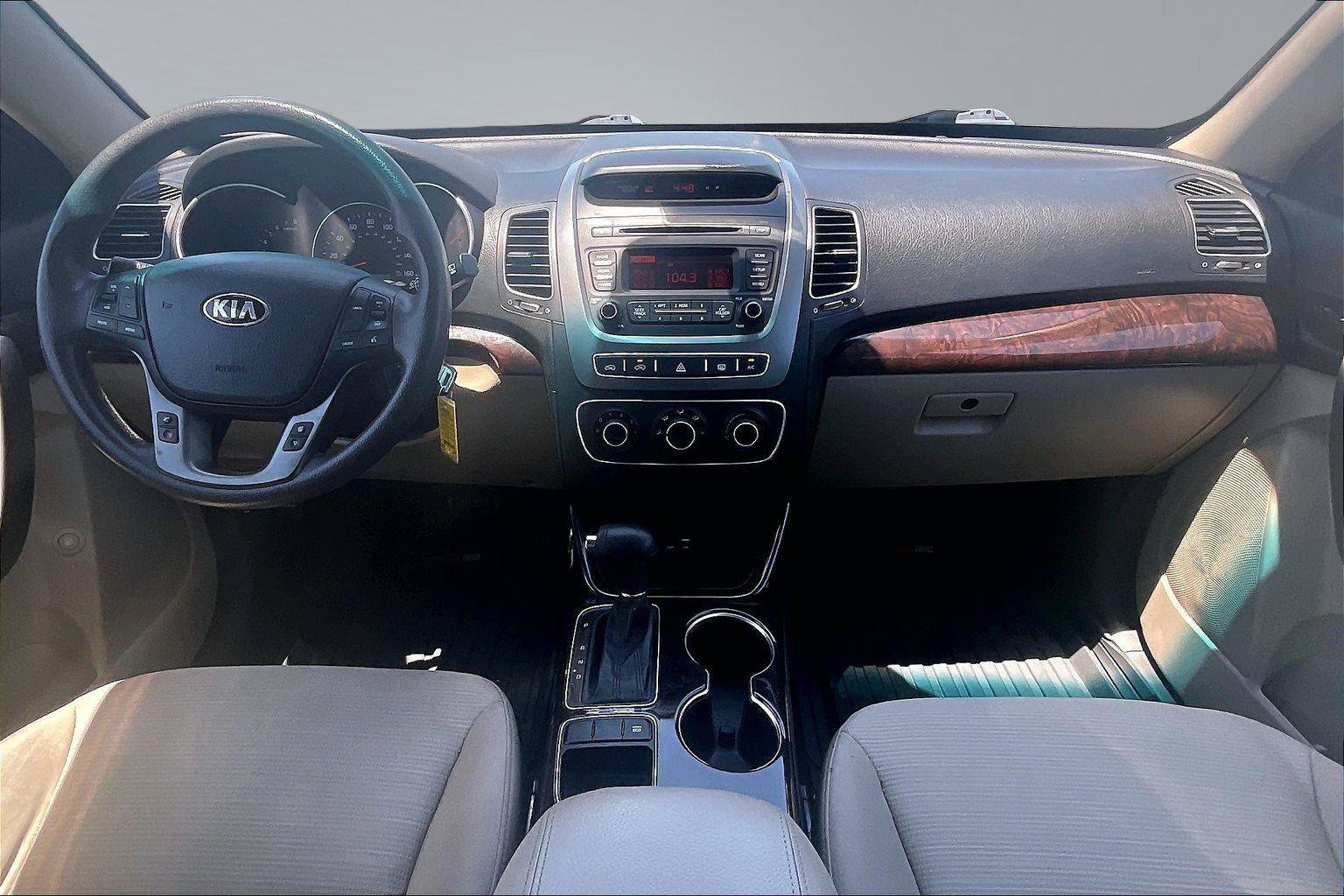 Used 2015 Kia Sorento LX FWD image 18