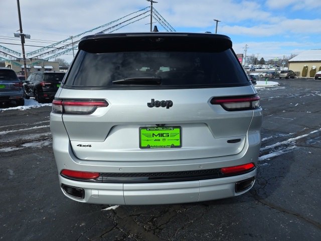 Used 2024 Jeep Grand Cherokee L Summit image 5