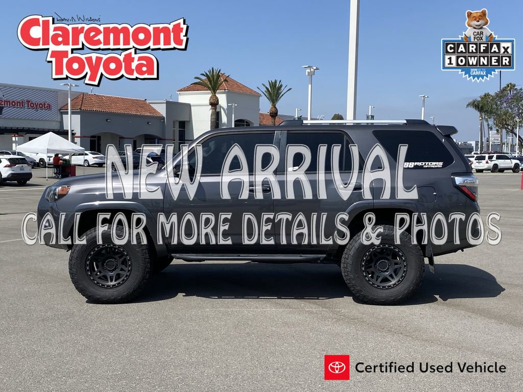 Certified 2020 Toyota 4Runner SR5 Premium w/ Moonroof Package AWD/4WD image 1