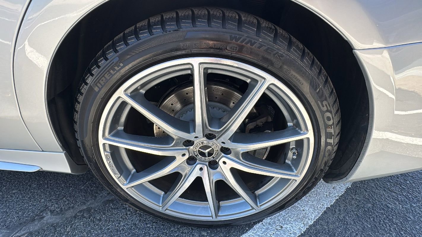 Used 2018 Mercedes-Benz S 560 4MATIC Sedan image 17