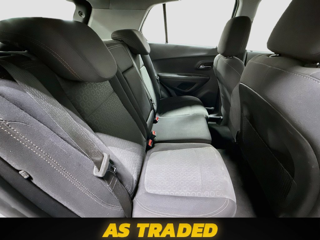 Used 2019 Chevrolet Trax LS AWD/4WD image 26