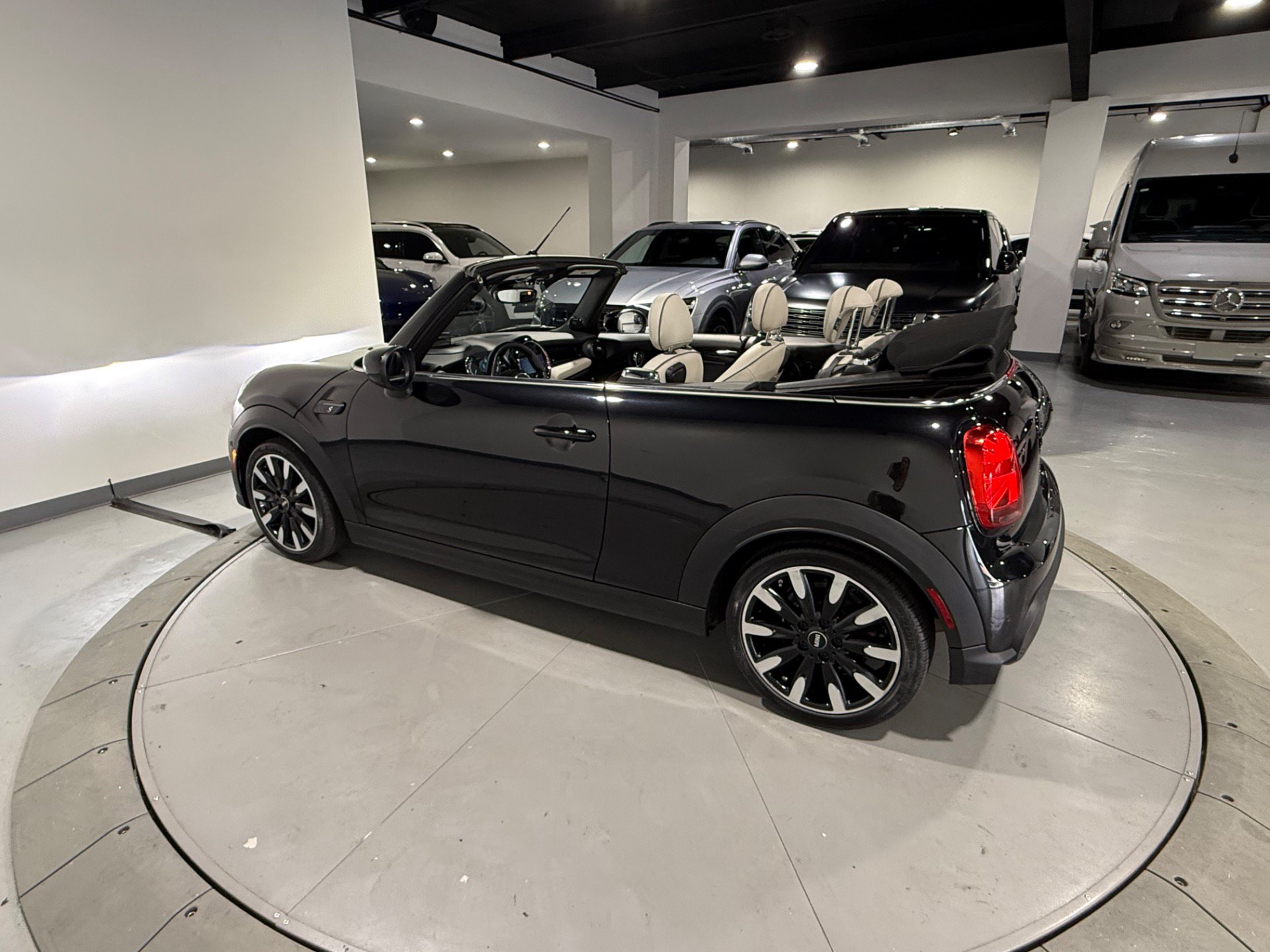 Used 2024 MINI Cooper S FWD image 19