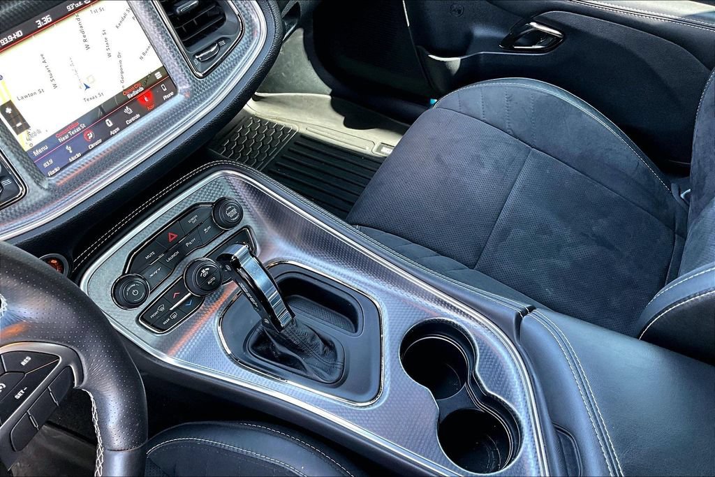 Used 2018 Dodge Challenger SRT Hellcat RWD image 11