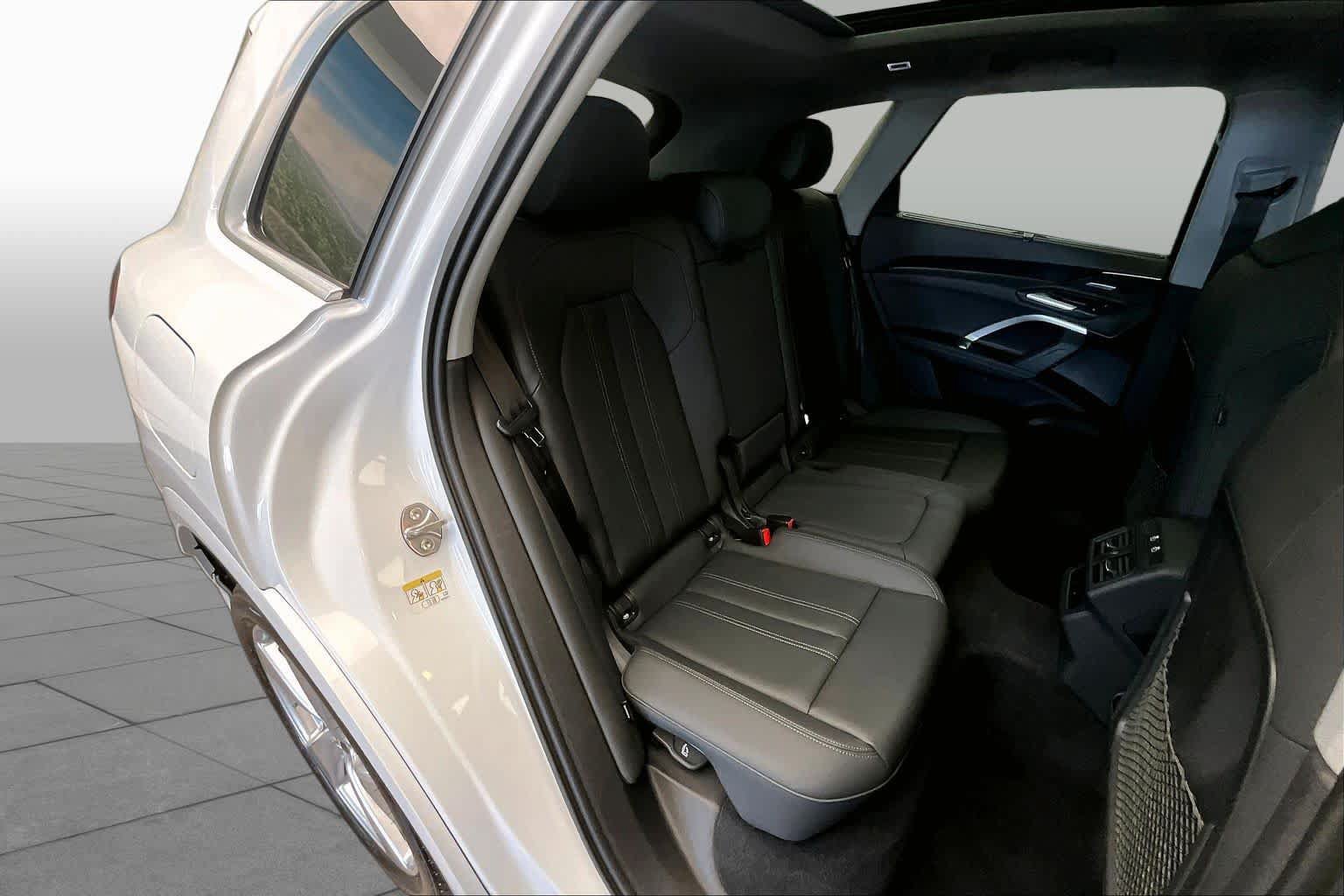 Certified 2025 Audi Q5 Premium Plus w/ Premium Plus AWD/4WD image 20