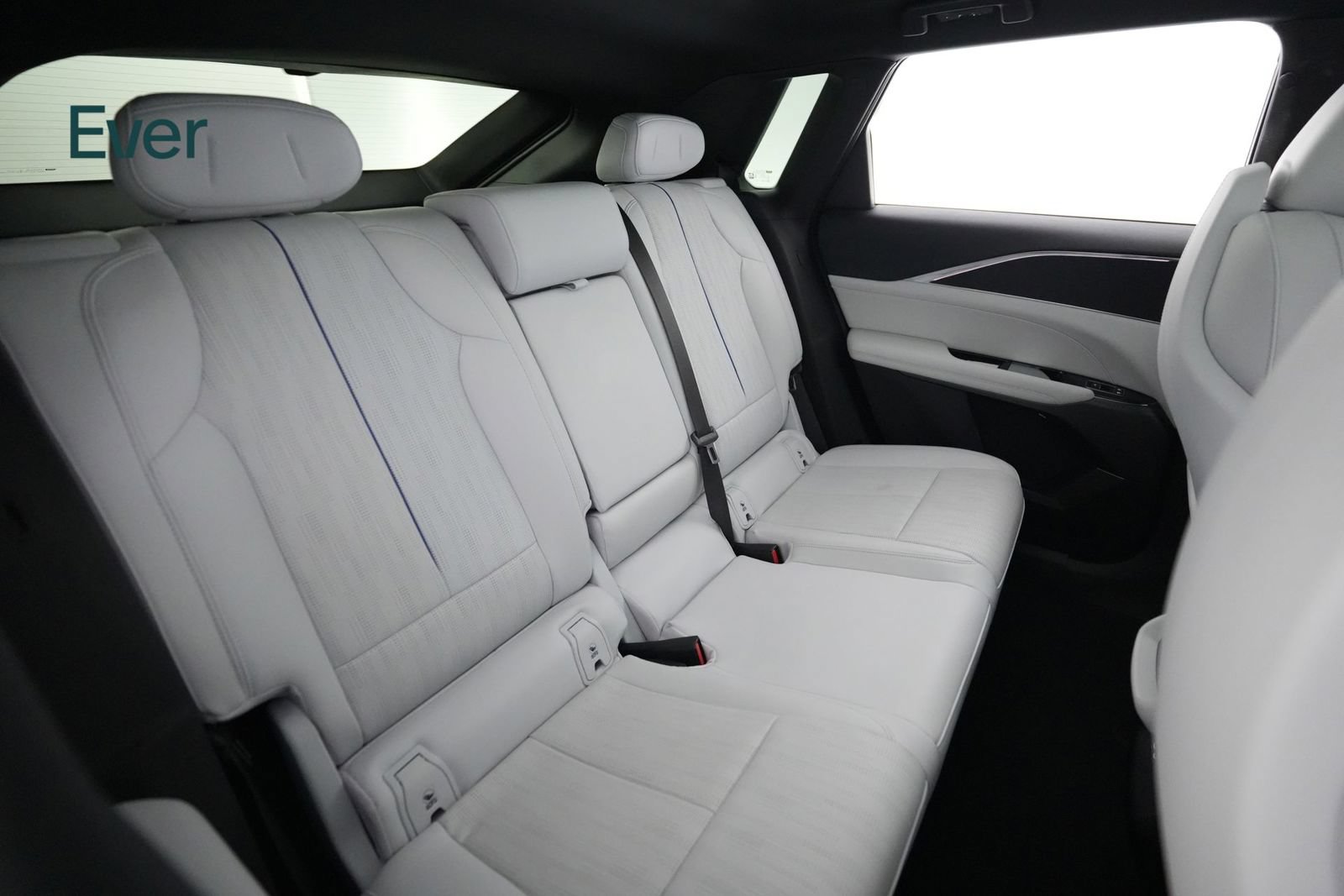 Used 2024 Cadillac Lyriq Sport w/ LPO, Floor Liner Package RWD image 5