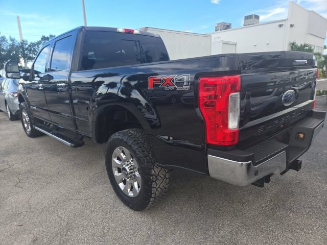 Used 2019 Ford F250 Lariat w/ Chrome Package AWD/4WD image 2