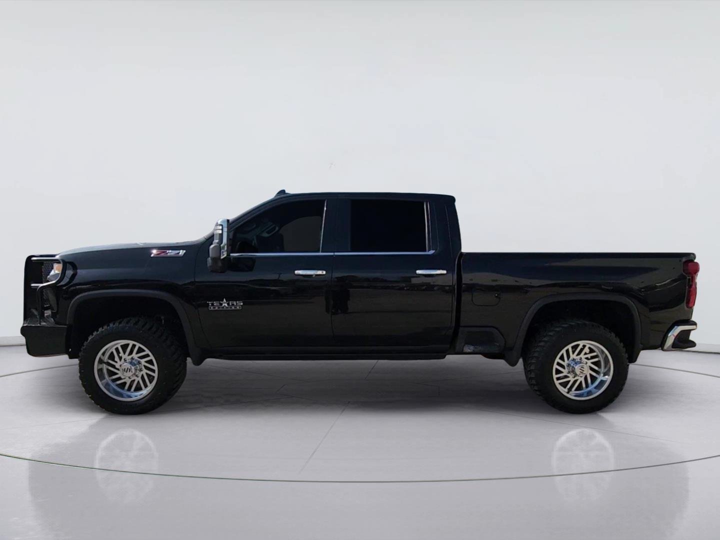 Certified 2023 Chevrolet Silverado 2500 LTZ w/ LTZ Premium Texas Edition AWD/4WD image 5