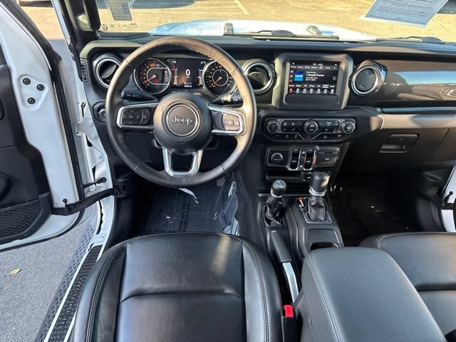 Used 2021 Jeep Wrangler Unlimited Sahara AWD/4WD image 28