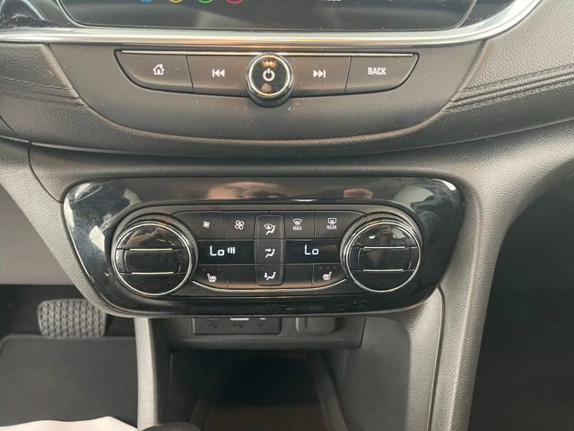 Used 2021 Buick Encore GX Select w/ Sport Touring Package AWD/4WD image 42