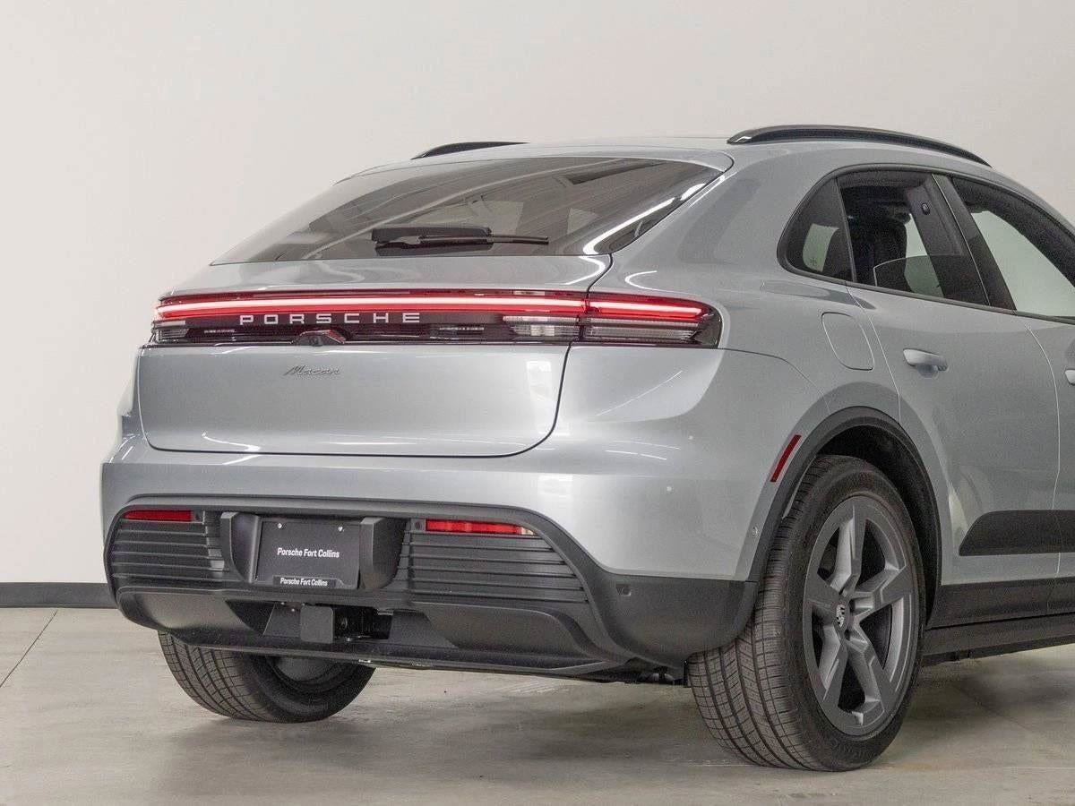 New 2025 Porsche Macan Electric image 82