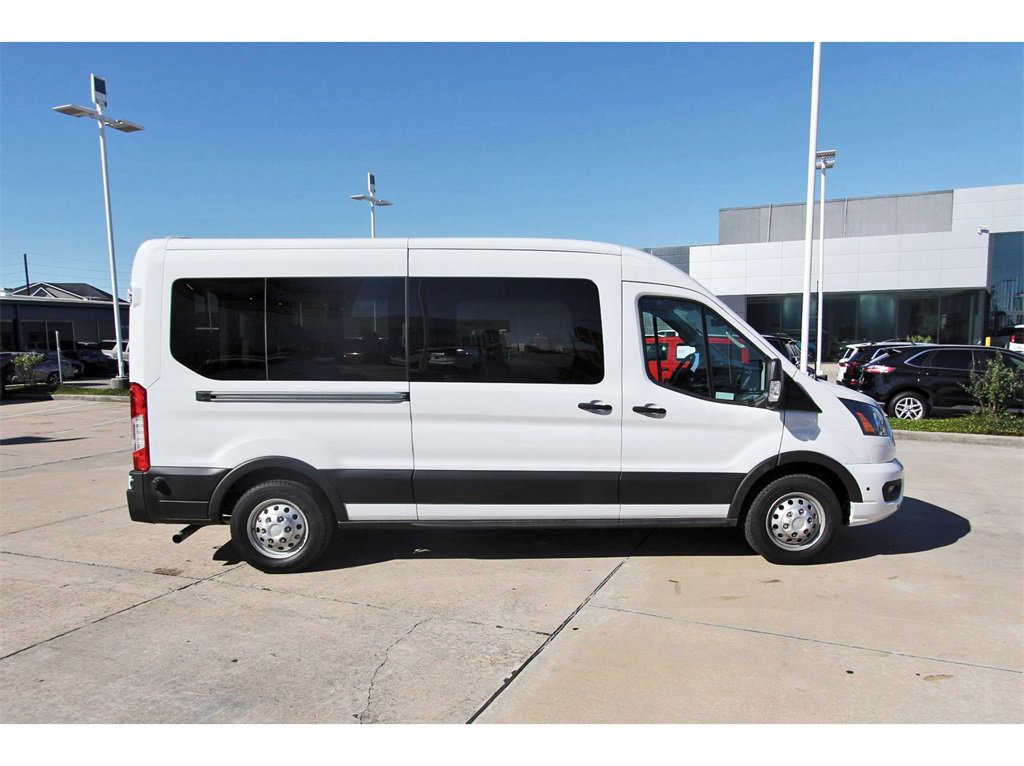 Used 2024 Ford Transit 350 XLT image 7