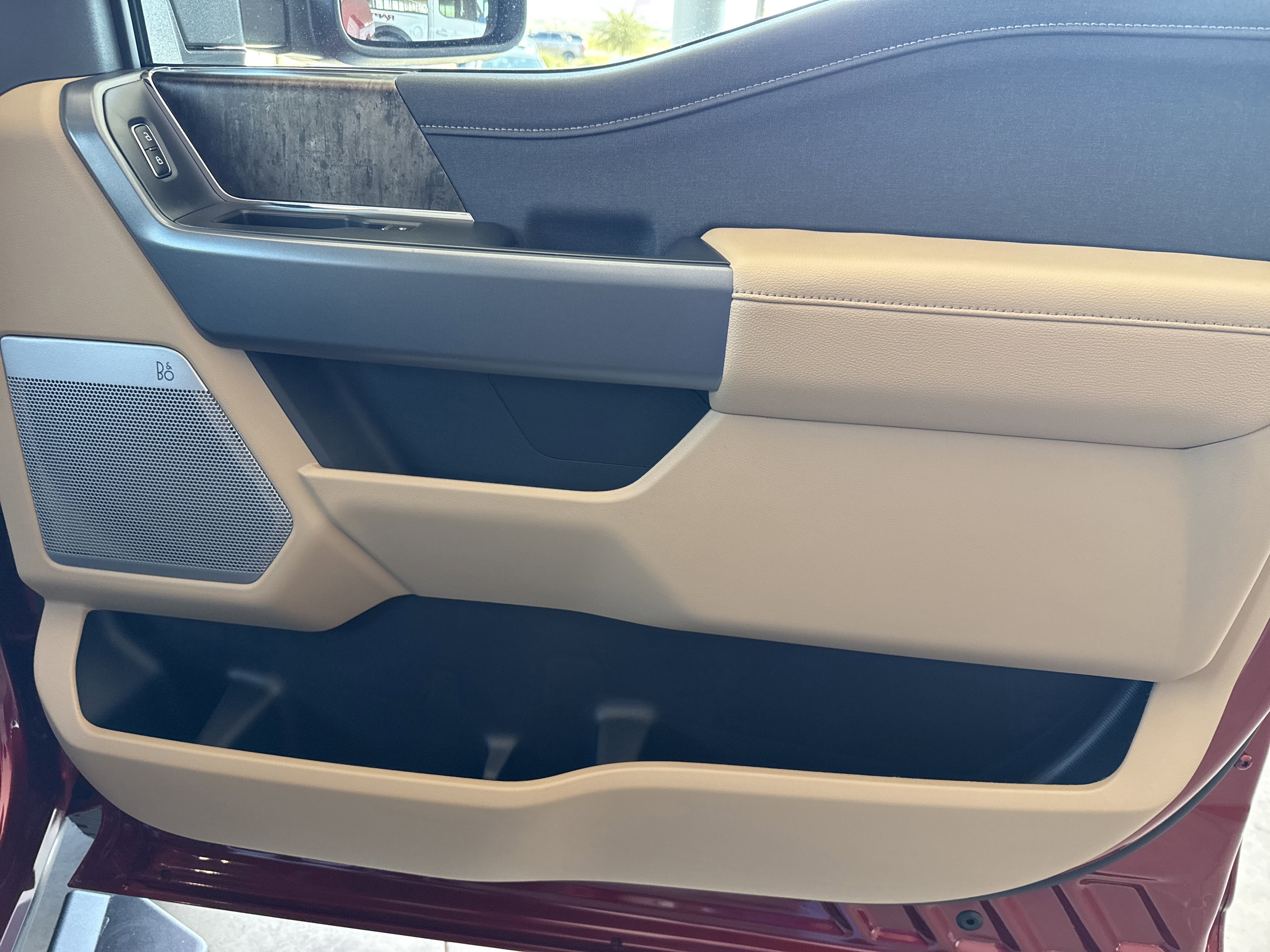 New 2026 Ford F350 Lariat w/ Chrome Package image 18