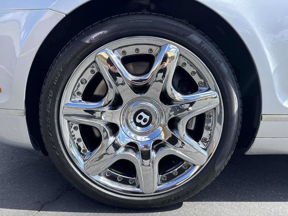 Used 2006 Bentley Flying Spur Flying Spur image 9